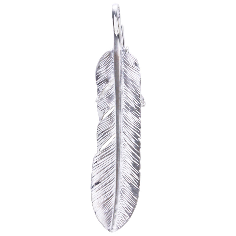 L old feather 01 eagle claw pendant 01